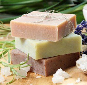 Stages,cours Faire savon avec plantes