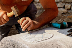 Loisirs Circuit historique rencontre avec sculpteurs