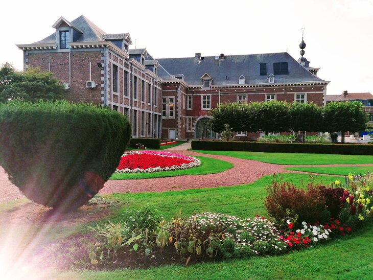 Loisirs Visite guidée château la Petite Flémal et parc