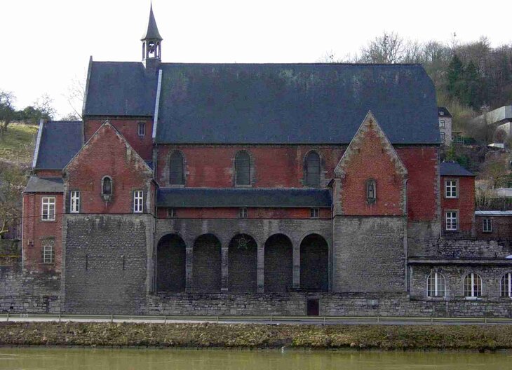 Loisirs Visite guidée l ancien couvent Capucins