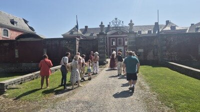 Loisirs Visite guidée Xviiième château d’Aigrement ja Lenaers