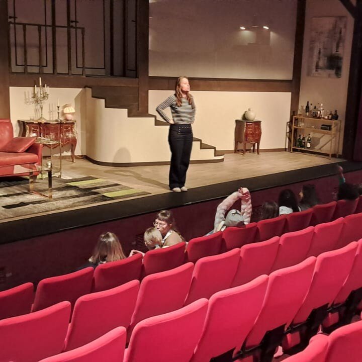 Loisirs Visite coulisses & atelier d’impro