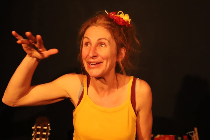 Spectacles Festival Brind causette-Au des histoires- Aurélie Béco