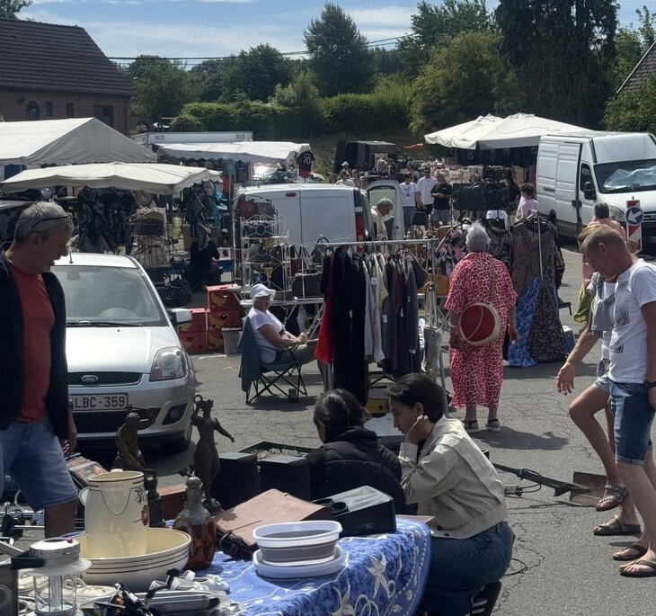  Brocante sombreffe