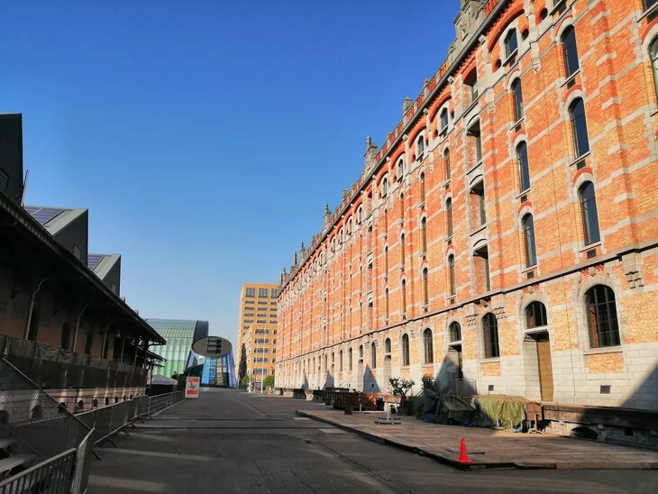 Loisirs Le site Tour & Taxis son histoire