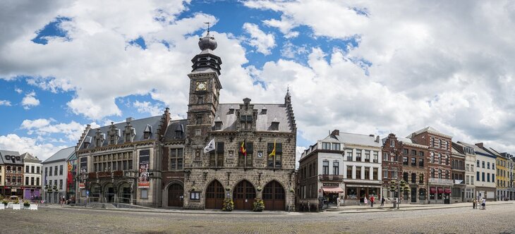 Loisirs Visite guidée Patrimoine Civil Binche 