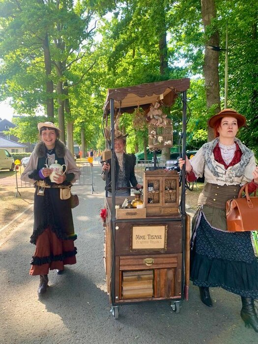  Marché puces - Marché artisanal