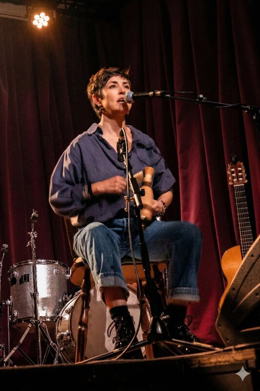 Concerts Ana Vaga- Cantautor Mexico, guitar: Luca Isolani