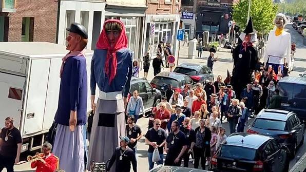 Loisirs Le mariage géants