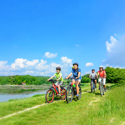 Loisirs Balade velo d ete a Membach