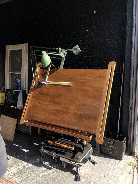  Vente entrepôt -garage  sale