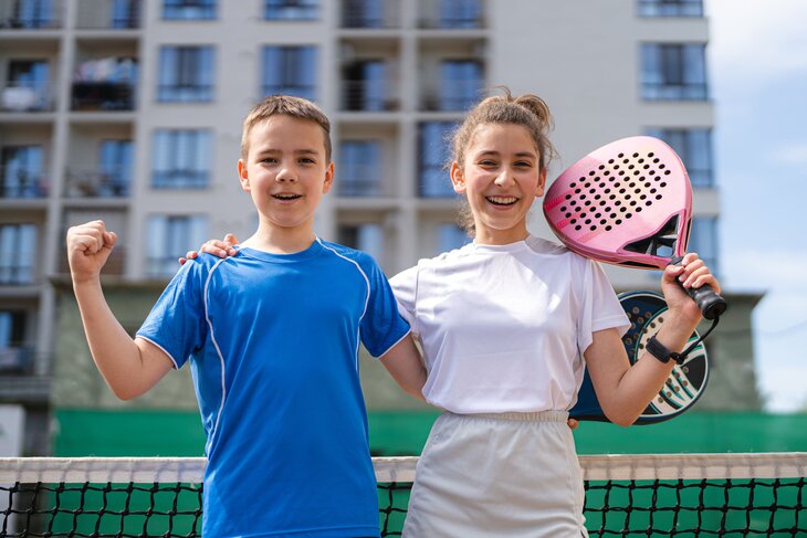 Stages,cours Néerlandais + Padel - Explorers