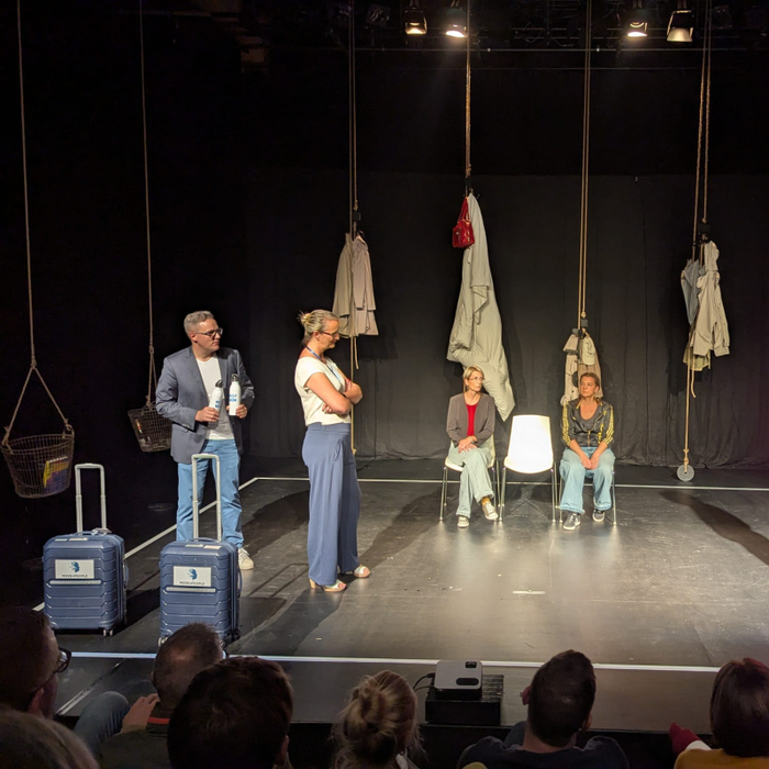  Marché puces d'antiquités