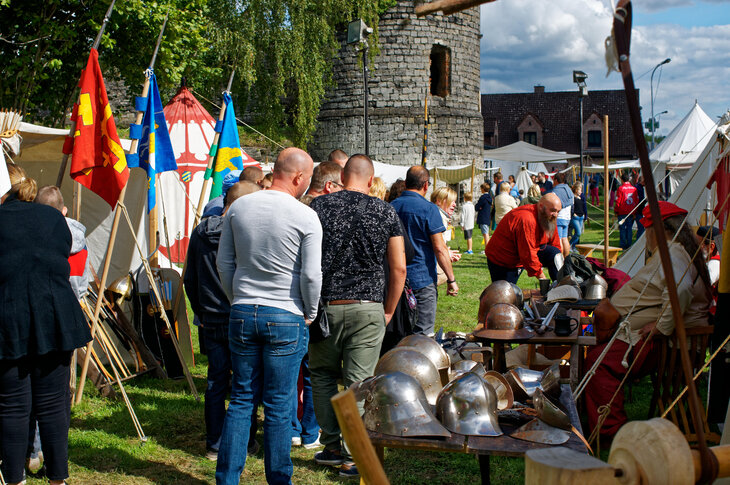 Loisirs Fête médiévale Vaulx