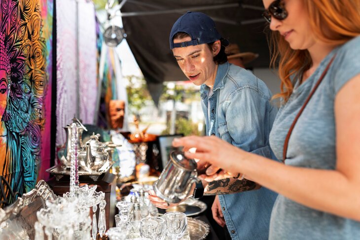  Grande brocante annuelle - avenue Karreveld