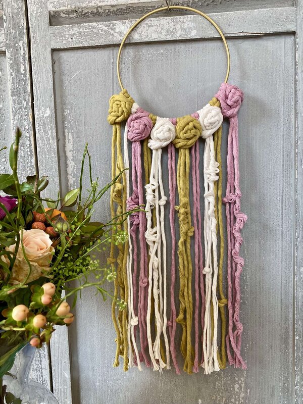 Stages,cours Atelier d initiation macramé - anneau fleuri