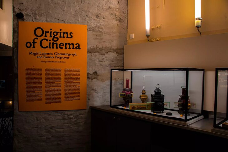 Loisirs Exposition  Origins Cinema  cinéma Palace