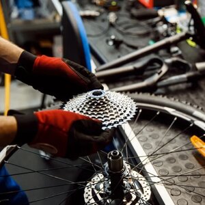 Stages,cours Atelier réparations participatives pour vélos