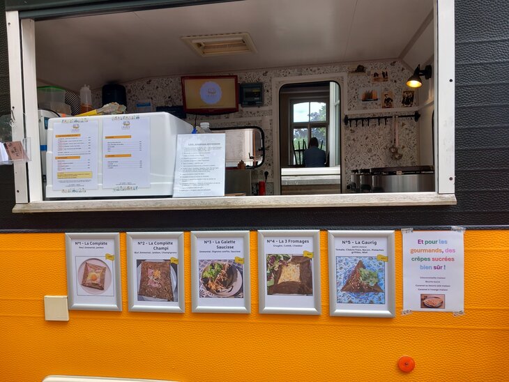 Loisirs Marché la Belle Saison parmi plus Beaux Villages Wallonie