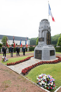 Loisirs 86e anniversaire l’appel Général Gaulle