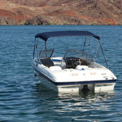 Loisirs Location Pedalos bateaux elctrique