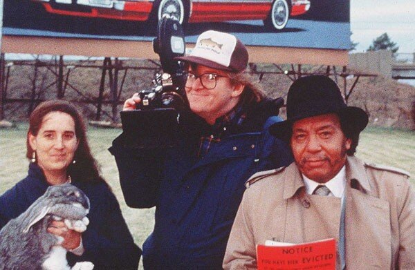 Spectacles Roger & (Michael Moore)