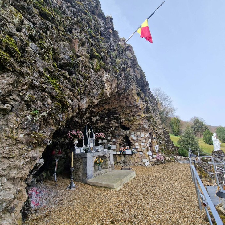 Loisirs Journées Patrimoine - Autour la chapelle de grotte Trou