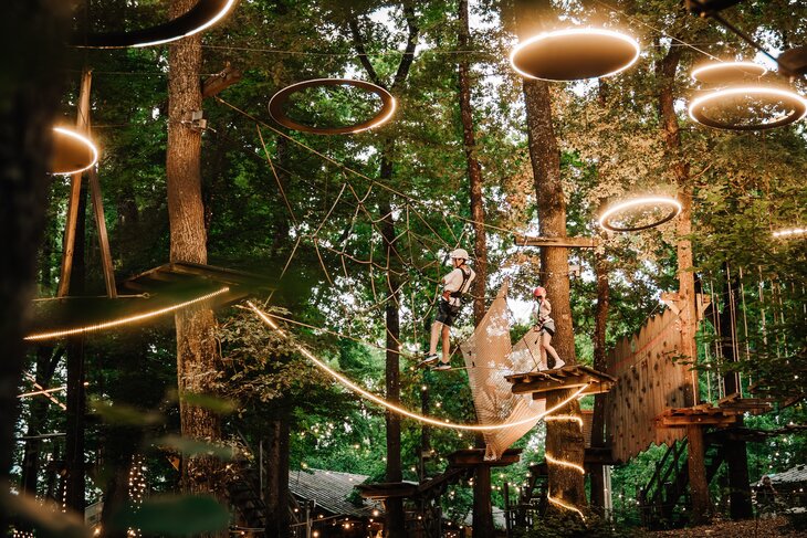 Loisirs Forest Lights - soirées d été parc d accrobranche