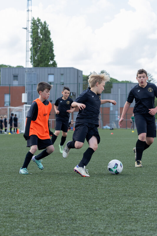Stages,cours Stage football multisport) Namur | Blackbirds Academy