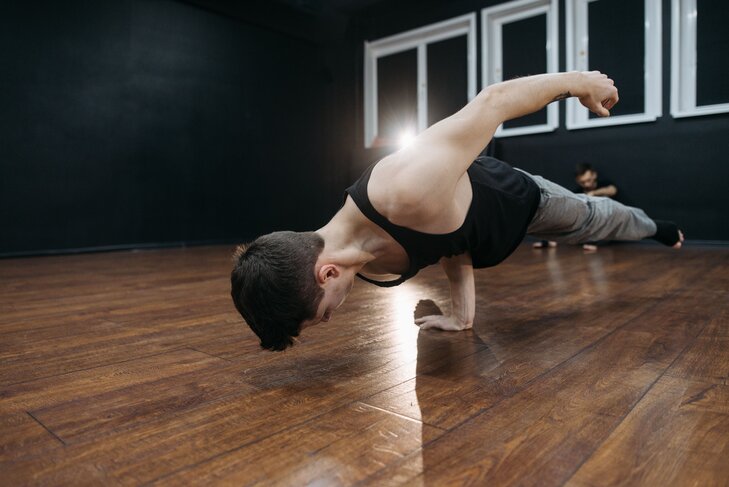 Stages,cours Stage scène artistes