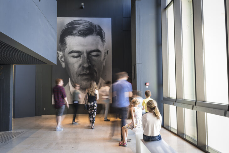 Loisirs Visite-découverte Musée Magritte