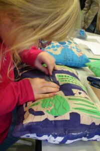 Spectacles Animation jeunes publics Textile motifs