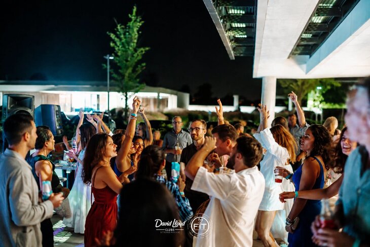 Soirées La piscine party coeur a coeur - Soirée premium pour célibataires