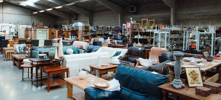  Les puces L Ilot : brocante solidaire