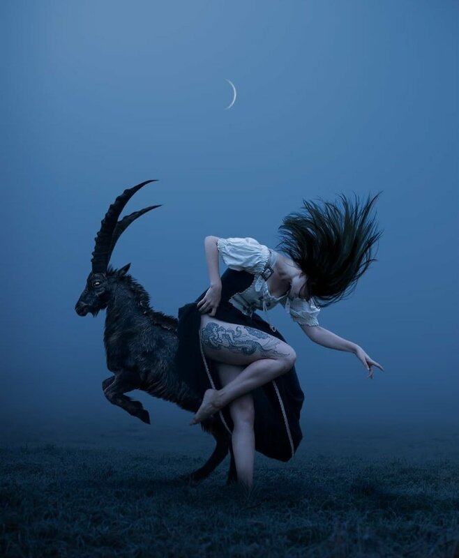 Loisirs Nocturne l Etrange