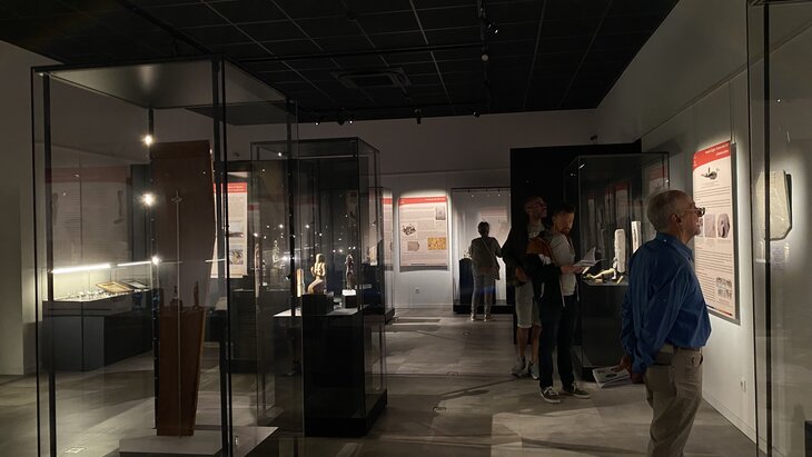 Expositions Égypte Pluri elles - Exposition temporaire Musée Malgré-Tout