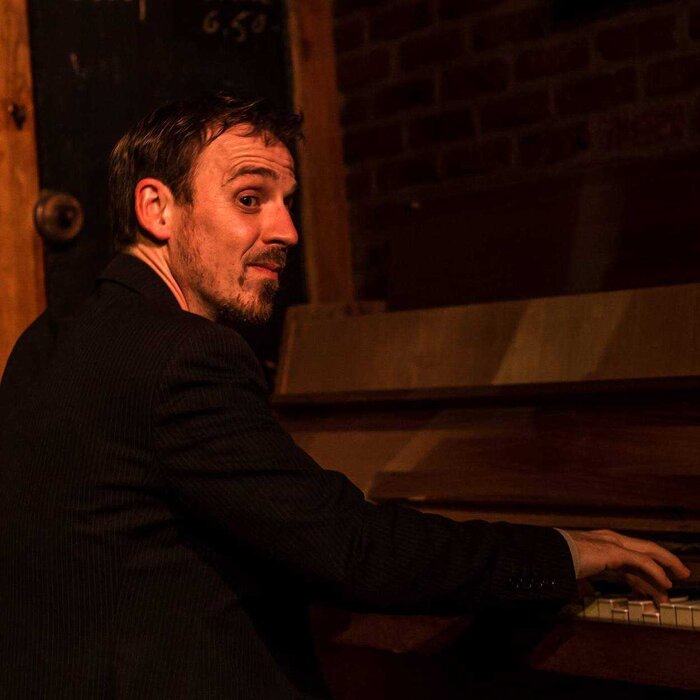 Concerts Pump The with Matthieu Van