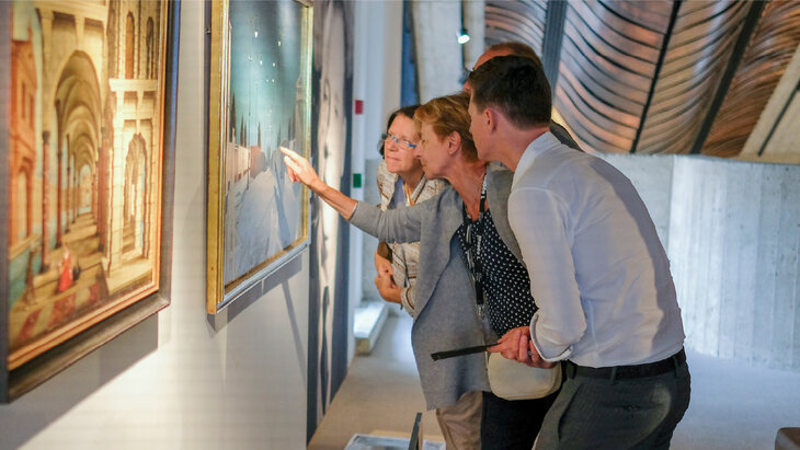 Expositions Lunch Time - Ville lunaire : face cachée tableau Paul Delvaux