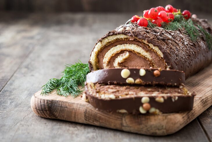 Stages,cours Ma bûche roulée la crème pralinée éclats noisettes