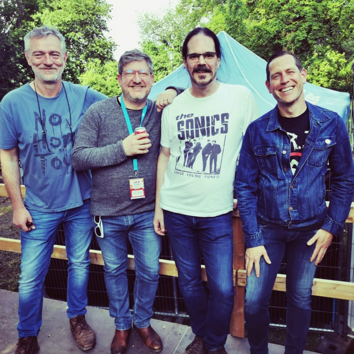 Concerts Kornl Krôm & Packy s Johnnyhof