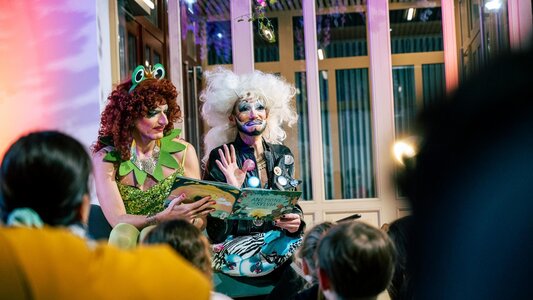 Spectacles Les Contes Paillettes