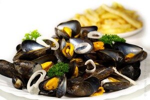 Soirées Souper moules Lions Club Waremmme